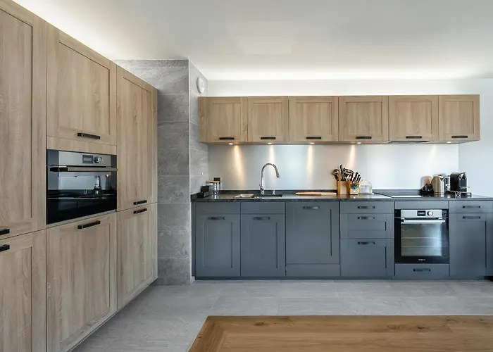 T4 Courchevel, Proche Pistes, Parking, Wifi - Fr-1-563-36 Lägenhet